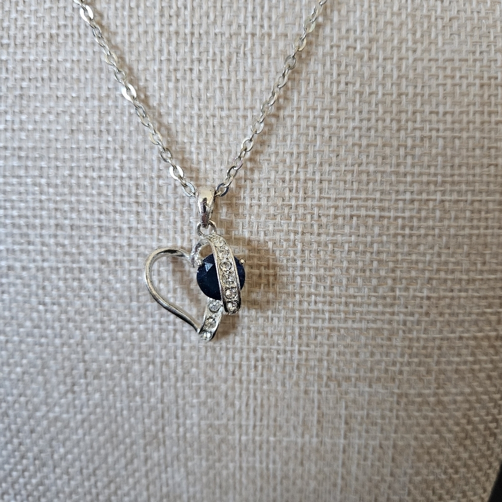 Elegant Silver Heart Pendant Necklace Royal Blue Rhinestone Women's Jewelry